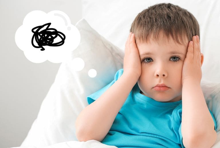 睡眠不足の子どもはライラしがちで攻撃的になりやすく、集中力や記憶力も低下する