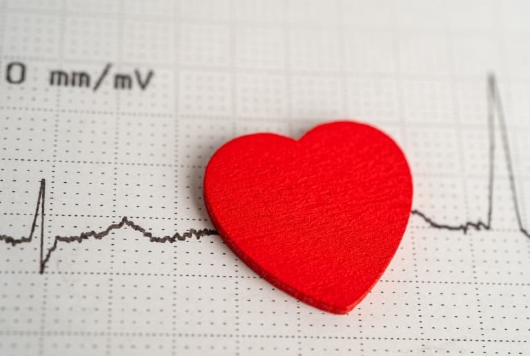 慢性的な便秘は心血管疾患のリスクを高める